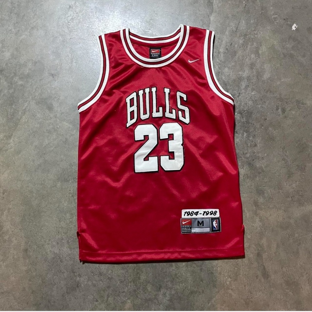 Nike Micheal Jordan Tribute
Jersey Vintage 90s 1998